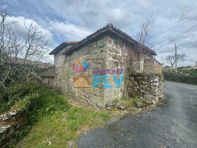 Casa en venta en O Pereiro De Aguiar, Ourense