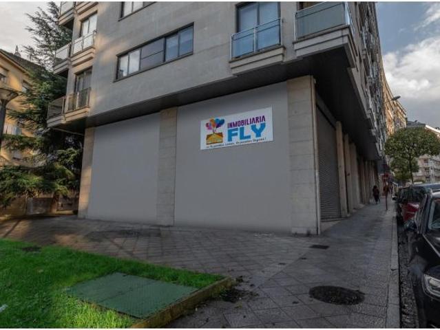 Local Comercial en venta en Montealegre, Ourense