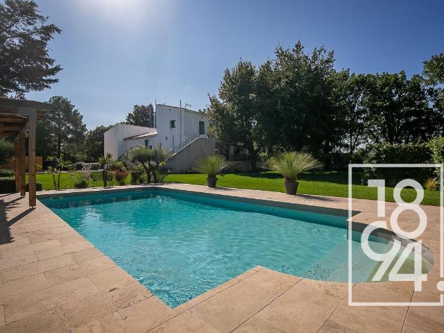 Villa vente à Aix-en-Provence, Aix-en-provence