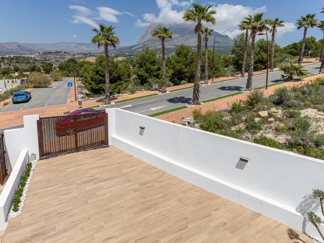 Casa en venta en Finestrat, Valencia