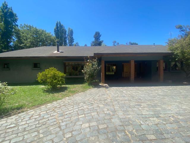 Casa en venta en Yerbas Buenas, Maule