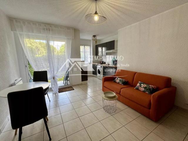 Appartement location à Échillais, Les Eronnelles