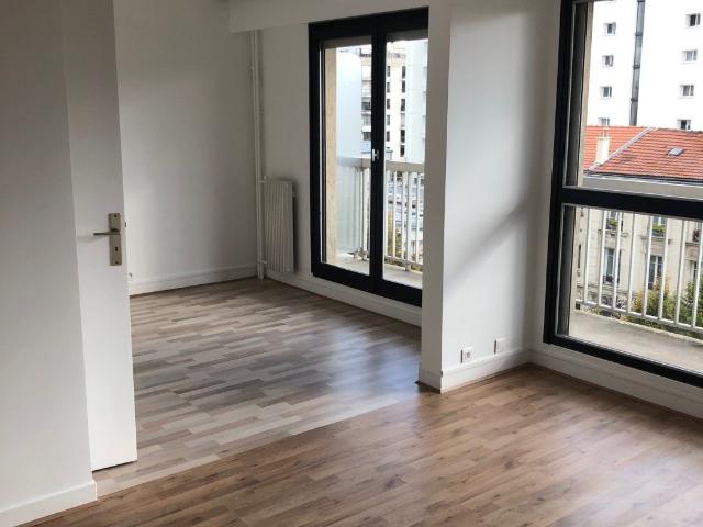 Appartement location à Courbevoie, Quartier Cœur de Ville
