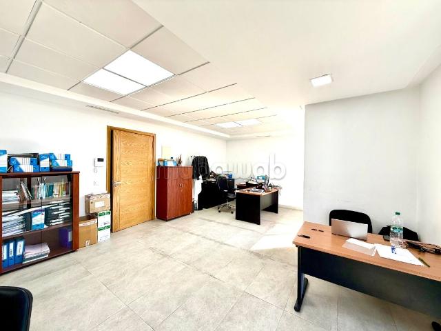 Bureau location à Anfa, Gharb-Chrarda-Beni Hssen