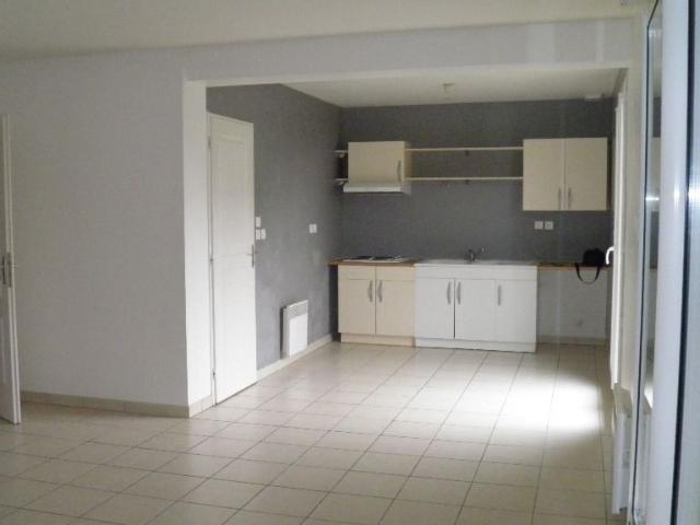 Maison location à Huest