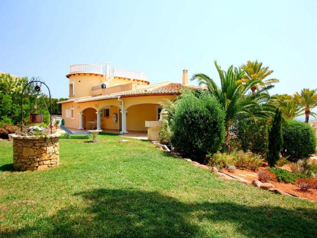Casa en alquiler en Teulada, la Sabatera