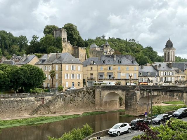 Maison vente à Sarlat-la-Canéda, Montignac