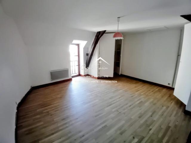 Maison vente à Châtellerault, Dangé-saint-romain