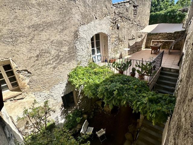 Maison vente à Narbonne, Fabrezan