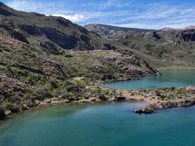 en RÍO IBAÑEZ