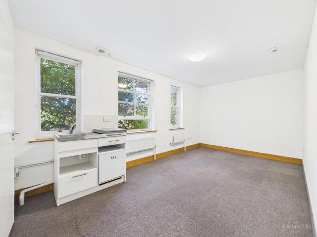 House for rent in High Wycombe Community Board, High Wycombe