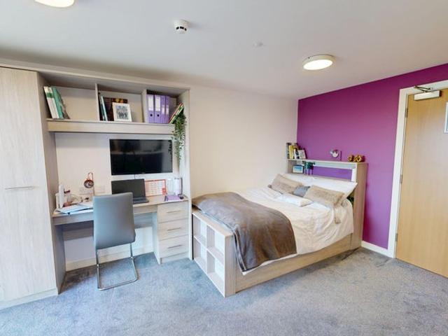 Studio for rent in Islington, Liverpool