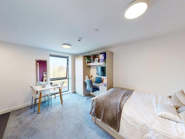 Studio for rent in Islington, Liverpool