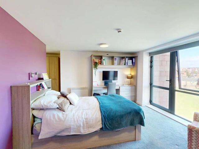 Studio for rent in Islington, Liverpool