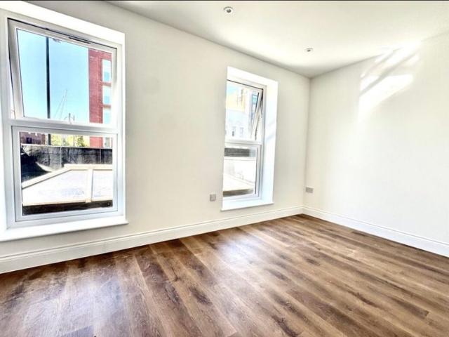 Studio for rent in Chalk Farm, Greater London
