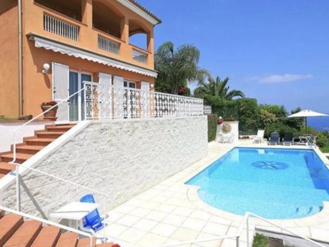 Maison vente à France métropolitaine, Beausoleil