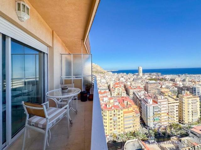 Estudio en venta en Casco Antiguo - Santa Cruz - Ayuntamiento, l'Alacantí