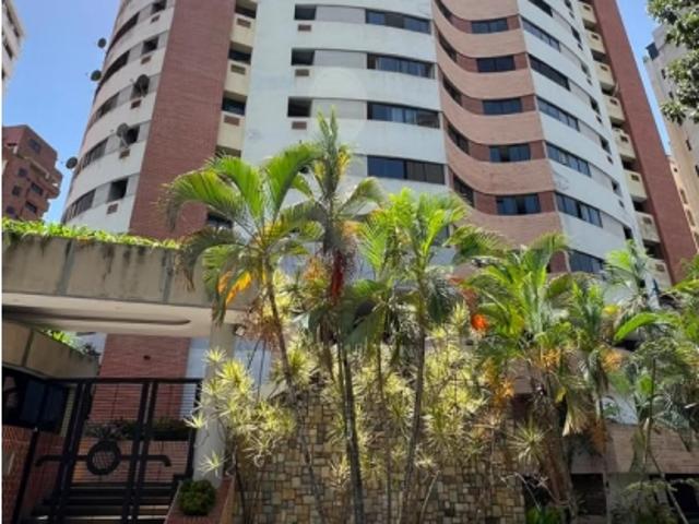 Apartamento en venta en El Parral, Valencia