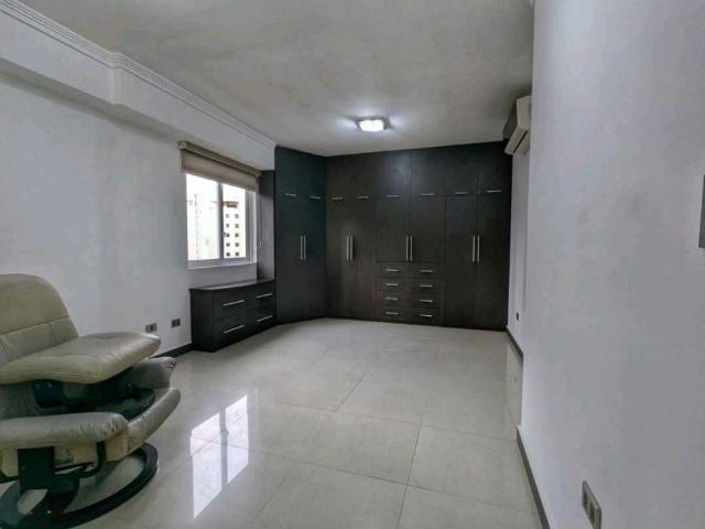 Apartamento en venta en Miguel Peña, Valencia