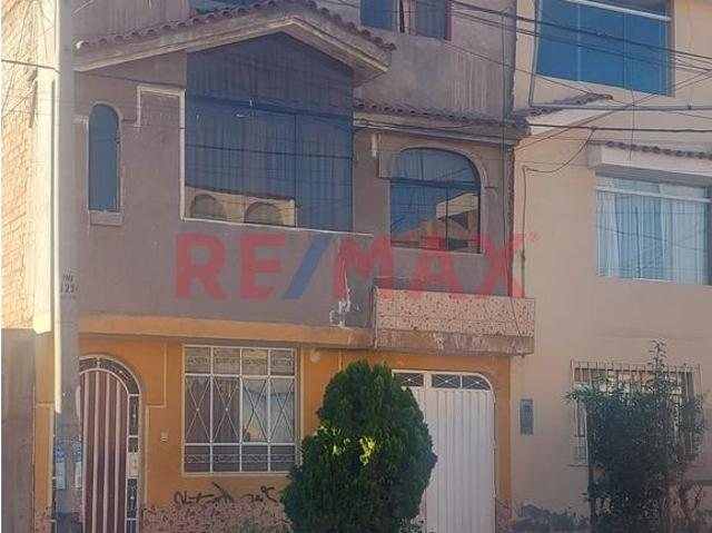Casa venta en Mariano Melgar, Abas Chacra