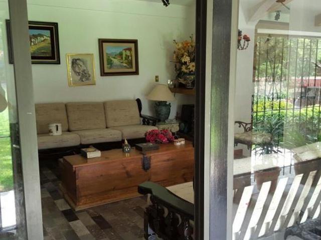 EN VENTA CASA DE CAMPO O/CON SALON DE EVENTOS TEPOTZOTLAN EDO. MEXICO