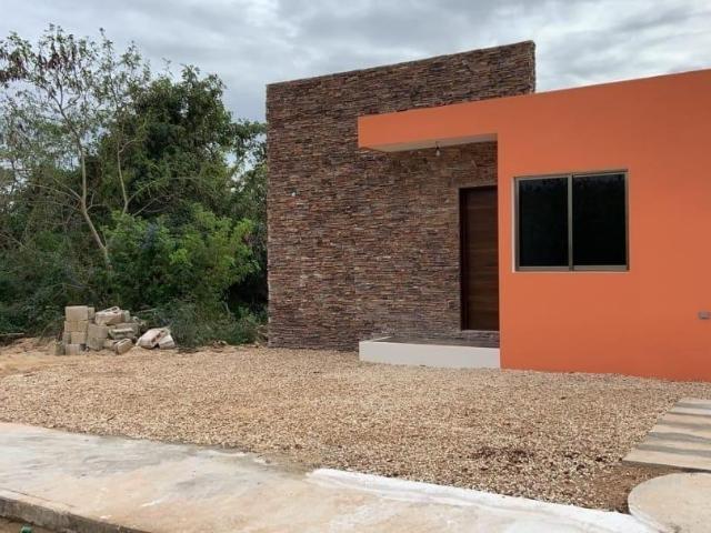 Casa en venta en Yaxkukul, Yucatán