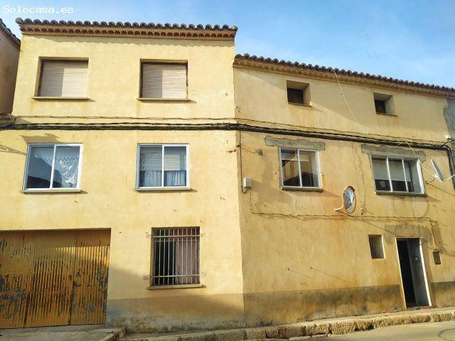 Casa en venta en Allueva, Aragón