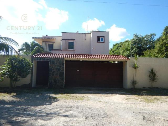 Casa en venta en Lázaro Cárdenas