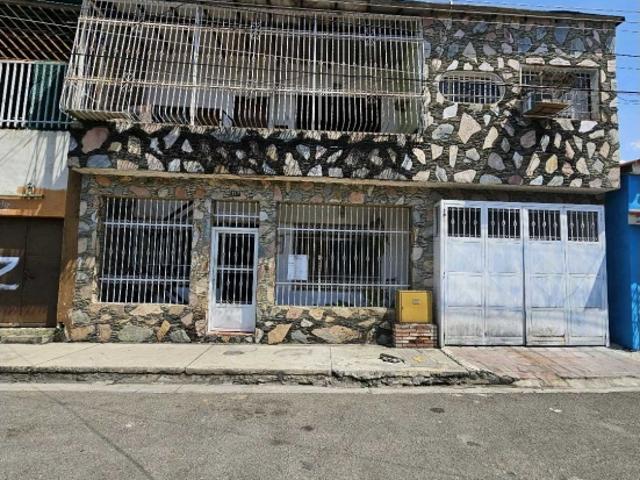 Casa en venta en Girardot, Aragua