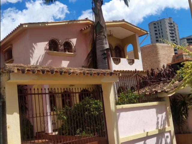 Casa en venta en Las Chimeneas, Valencia