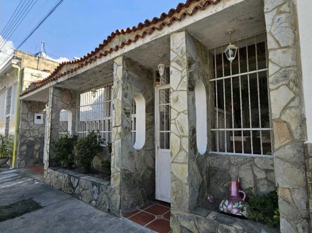 Casa en venta en Girardot, Aragua