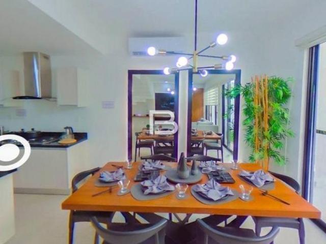 En Venta Casa En Sayab Residencial Sobre Av. Huayacán