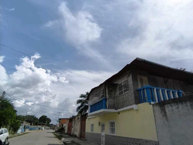 Casa en venta en Calicanto, Girardot