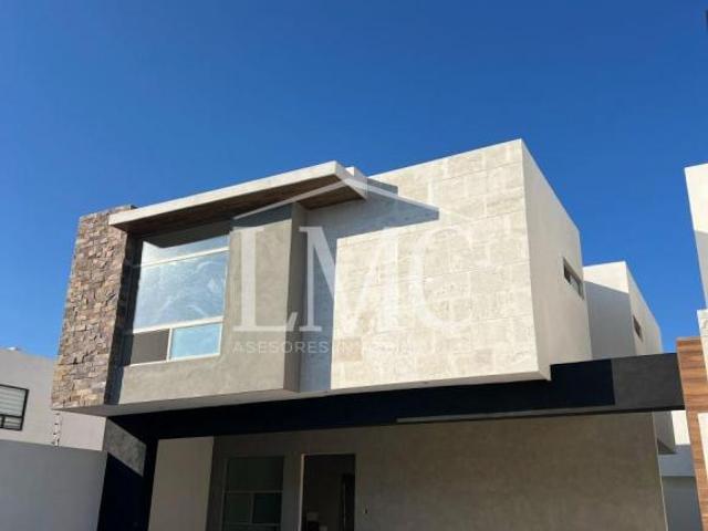 Casa En Condominio en venta en Arteaga, Coahuila