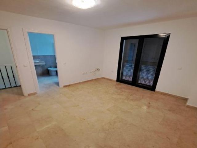 Casa en venta en Castillo de la Duquesa, Costa del Sol Occidental