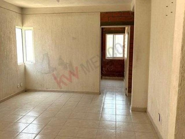 EN VENTA DEPARTAMENTO EN PLANTA BAJA EN CONDOMINIO SANTA RITA 🏡