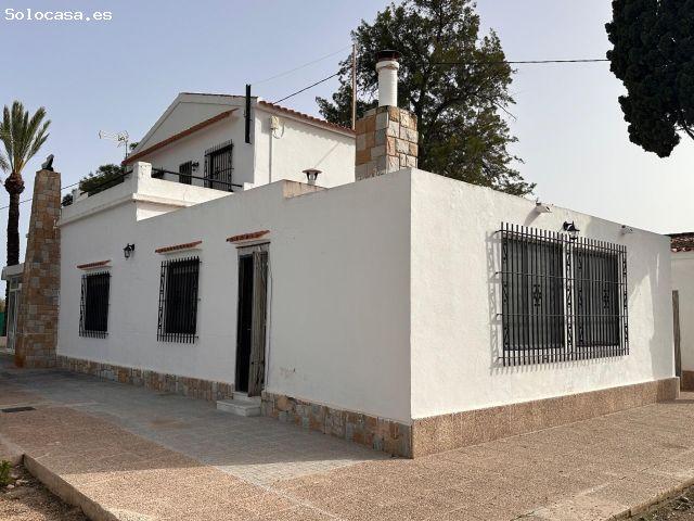 Casa en venta en Perleta, el Baix Vinalopó