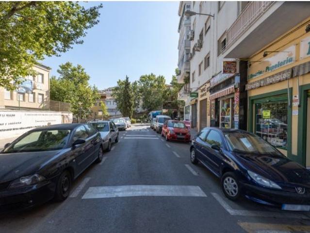 Local Comercial en venta en Genil, Comarca de la Vega de Granada
