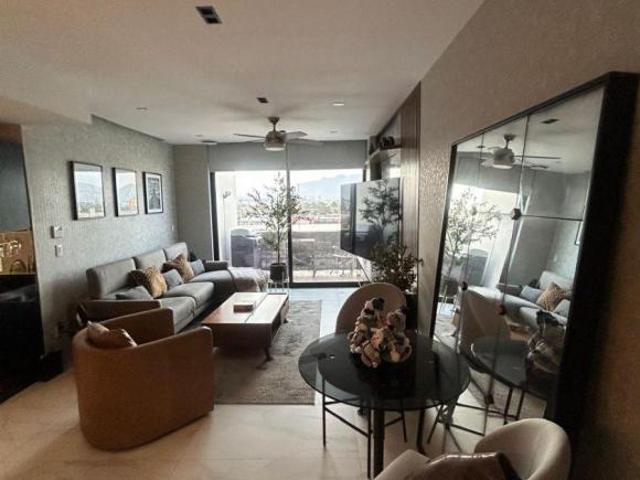 EN VENTA HERMOSO PENTHOUSE EN PARQUE CENTRO