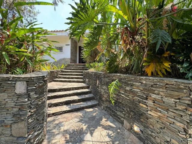 Casa en venta en La Viña, Valencia