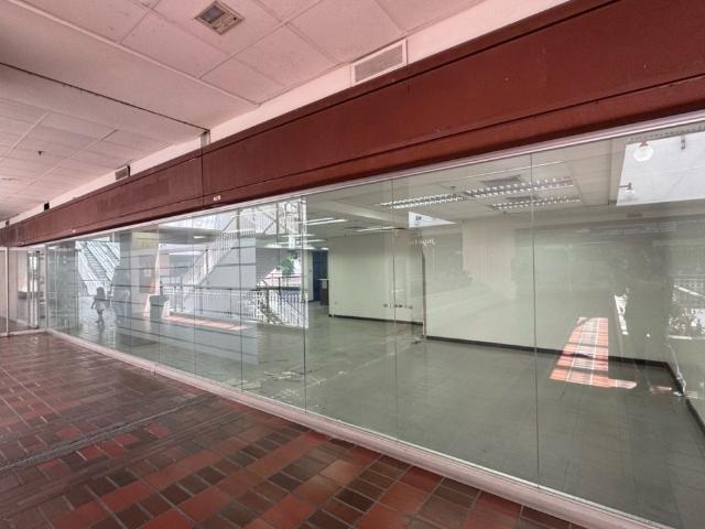 Local Comercial en venta en Sector: Prado del Este, Caracas