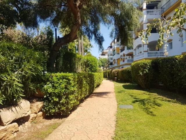 Piso en venta en Las Albarizas, Costa del Sol Occidental