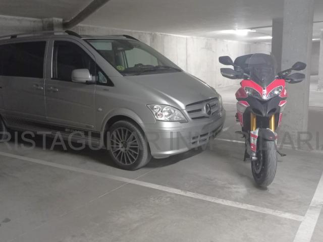 Garaje en venta en Villar del Arzobispo, València / Valencia