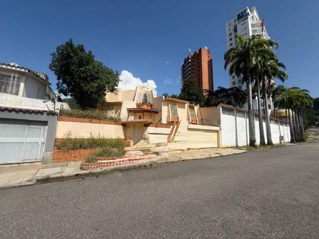 Casa en venta en Las Chimeneas, Valencia