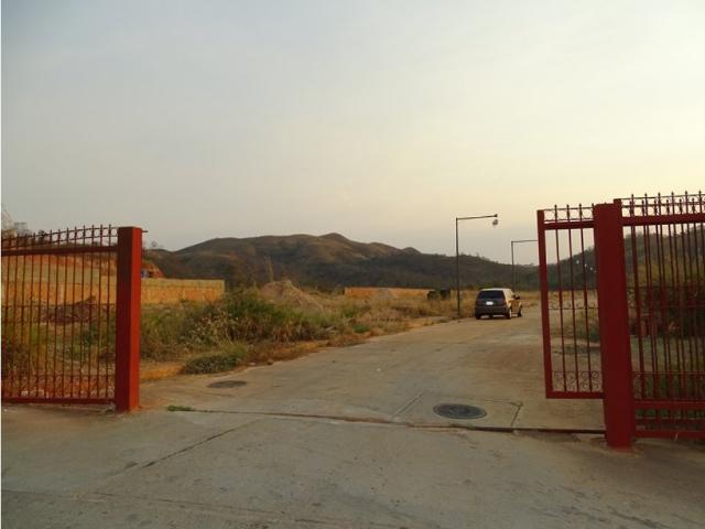 Terreno en venta en Guataparo Country Club, Valencia