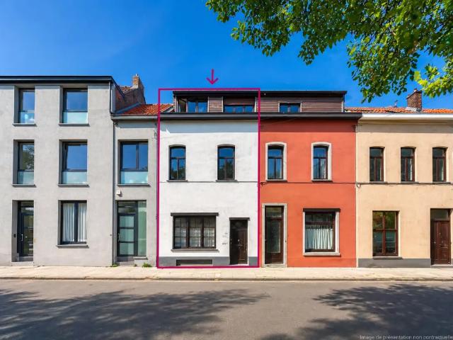 Maison vente à Petit Paris, Waterloo