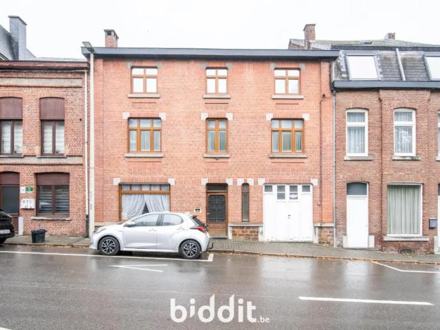 Maison vente à Marche, Wallonie