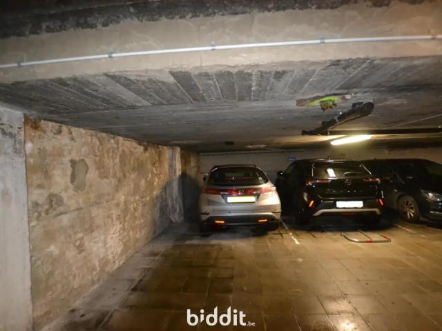 Garage vente à Evere, Bruxelles