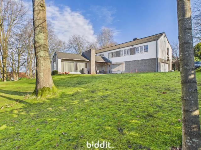 Chalet vente à Sint-pieters-woluwe, Bruxelles