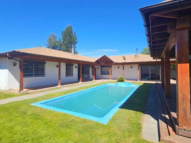 Casa en venta en Yerbas Buenas, Maule